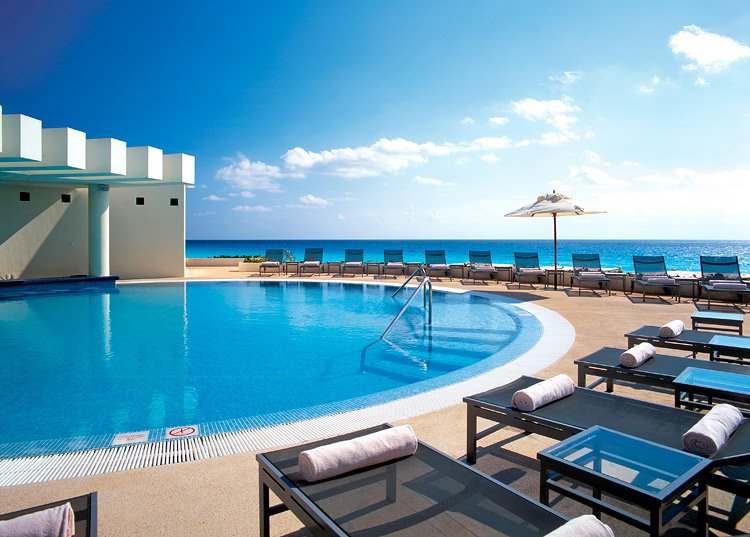 Aqua Cancun Resort Лучшие отели Мексики